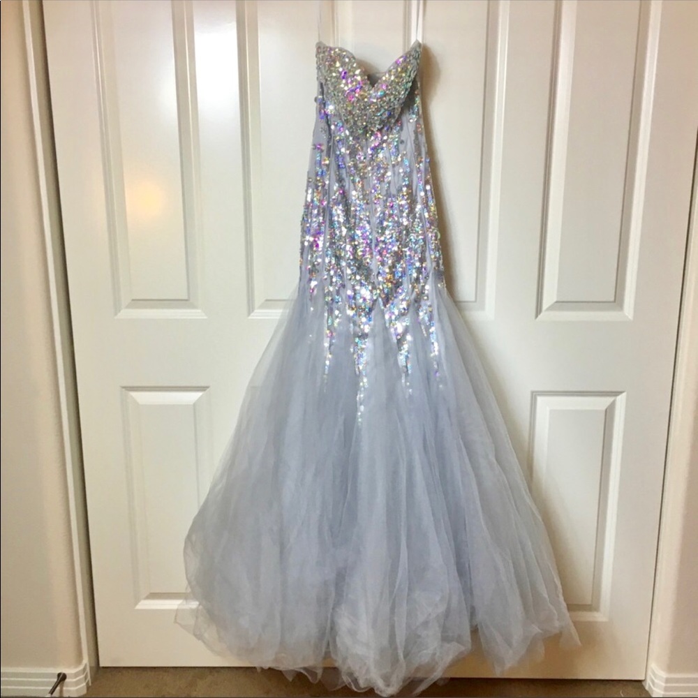 Sean Collection sweetheart embellished gown